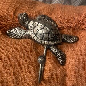 Silver Metal Turtle Wall Hook